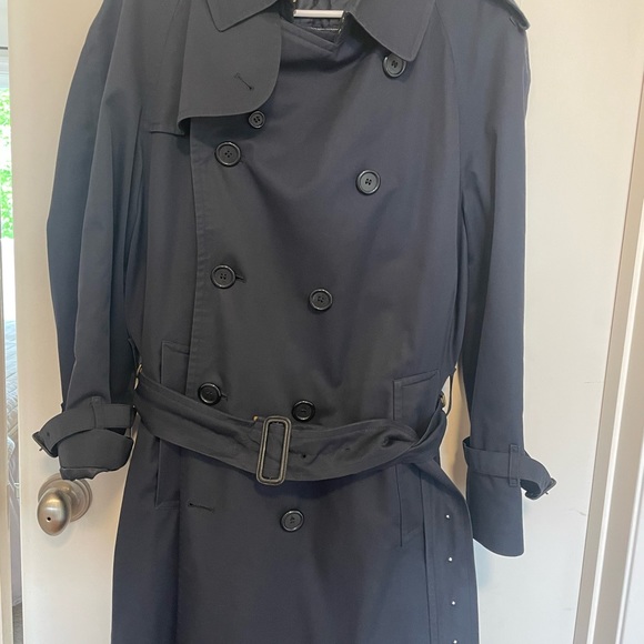 Vintage Burberry Trench Coat in Navy - Picture 2 of 7